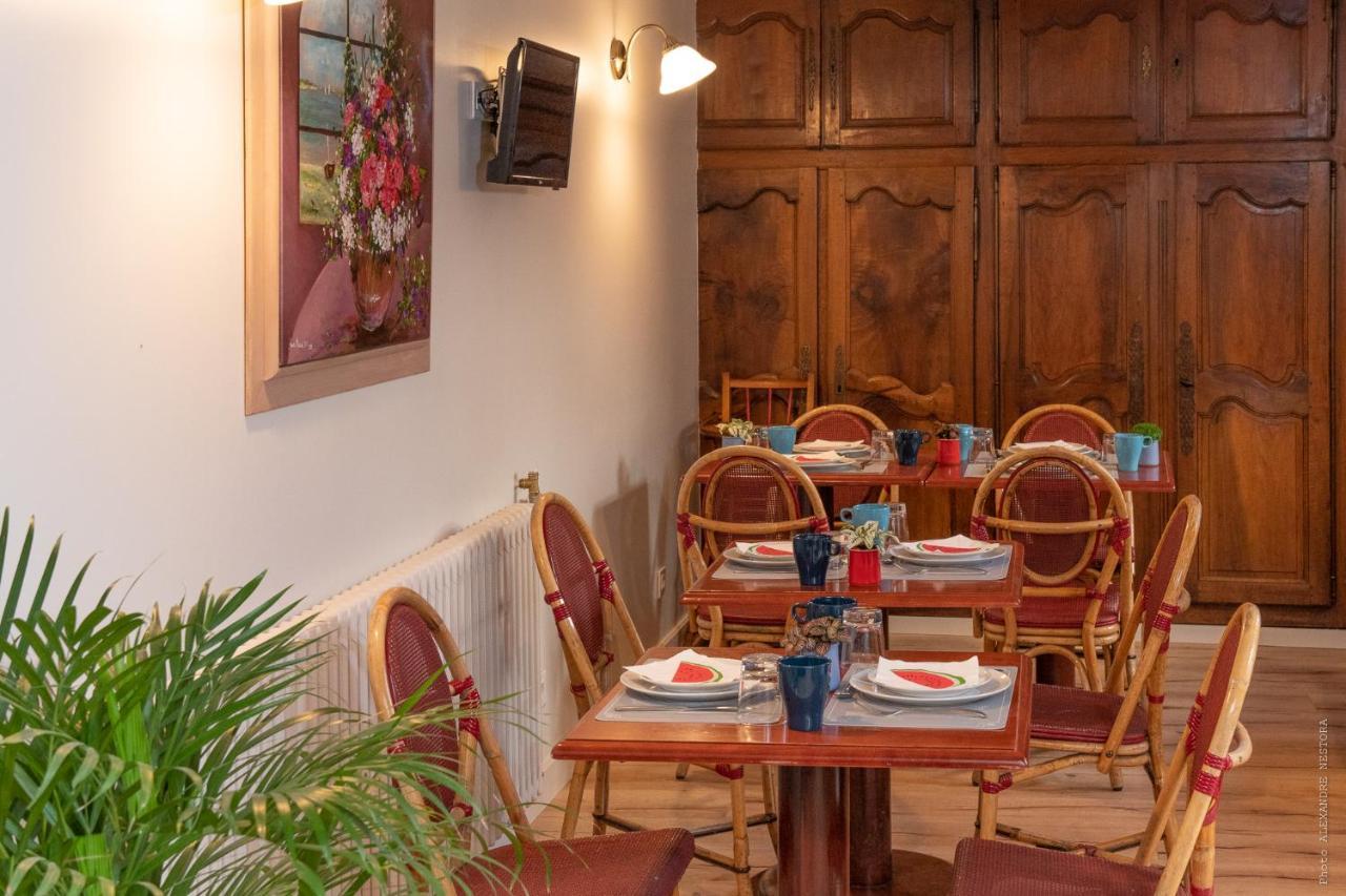 La Little Maison Loches Exterior photo